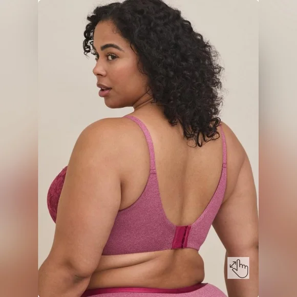 Torrid Dream Wire-Free Plunge Bra - Picture 4 of 4